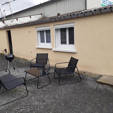 Gîte la Parent'Aise Fressenneville Extérieur photo
