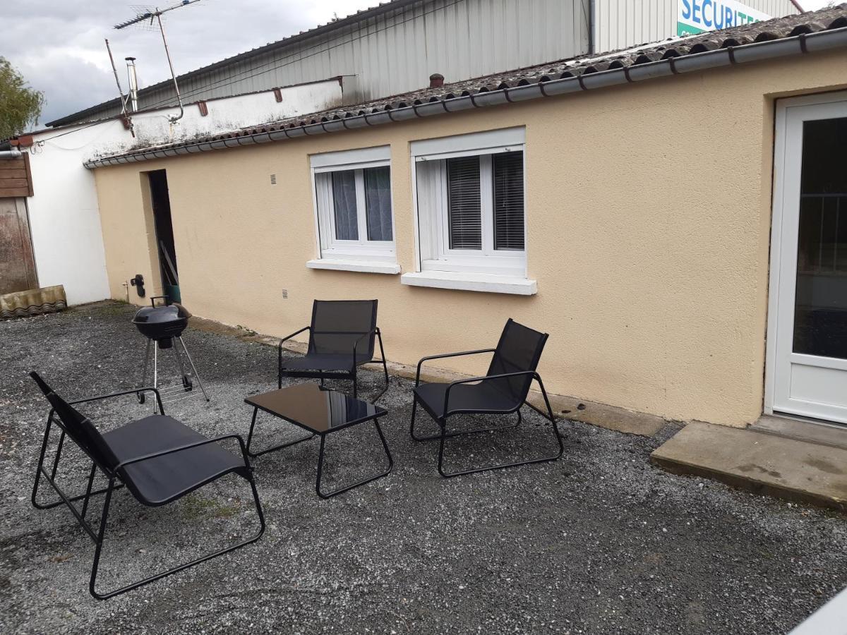 Gîte la Parent'Aise Fressenneville Extérieur photo